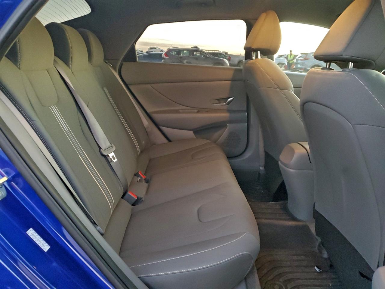 2023 HYUNDAI ELANTRA SEL photo 10