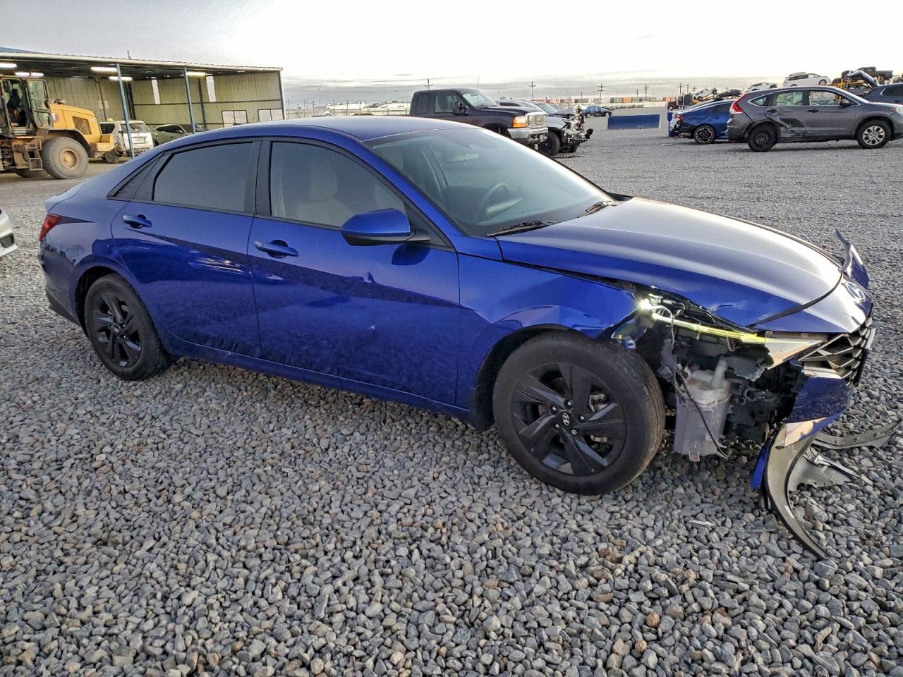 2023 HYUNDAI ELANTRA SEL photo 4