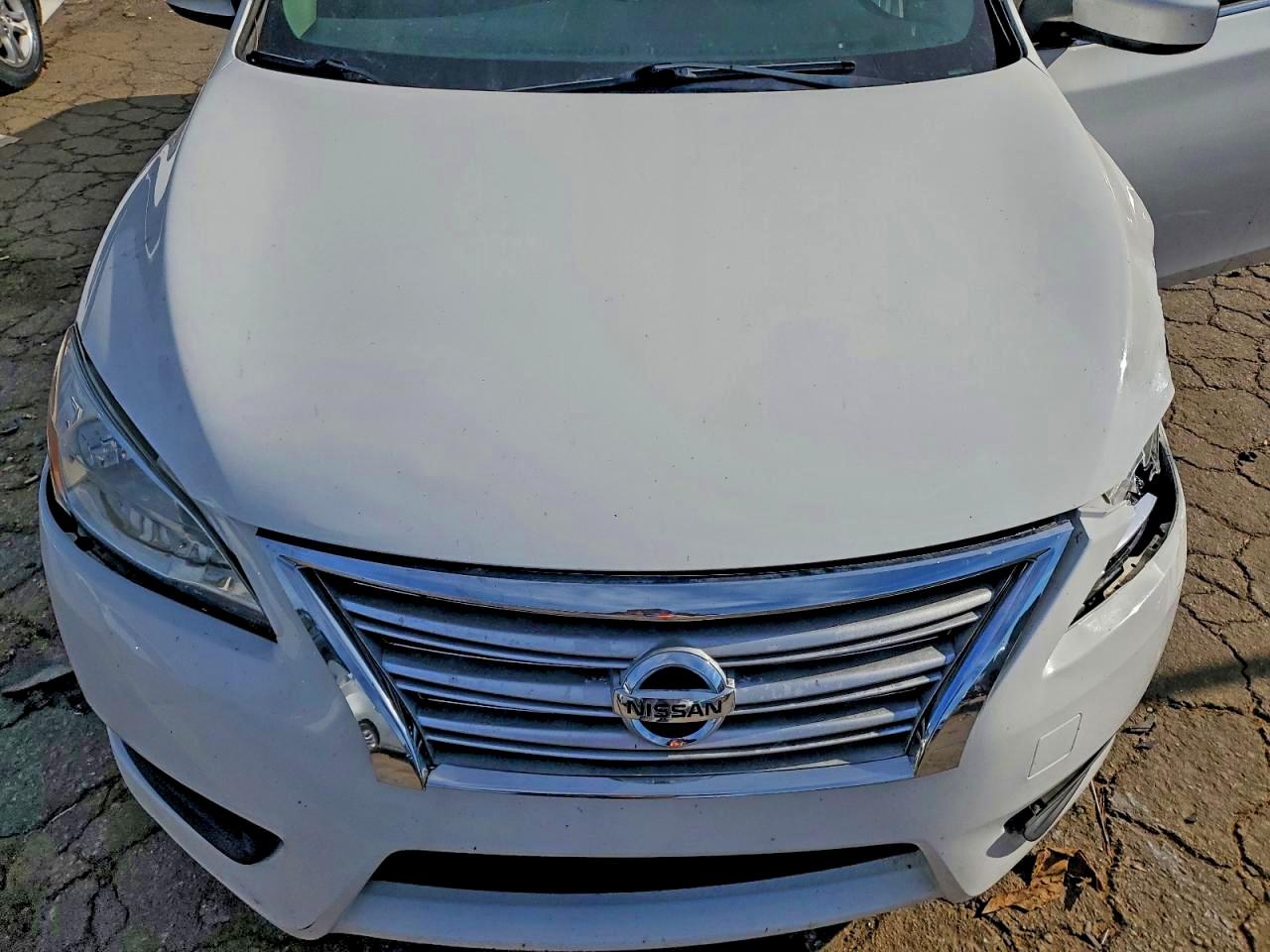 2015 NISSAN SENTRA S photo 11