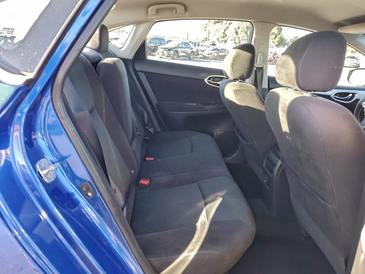 2014 NISSAN SENTRA S photo 10