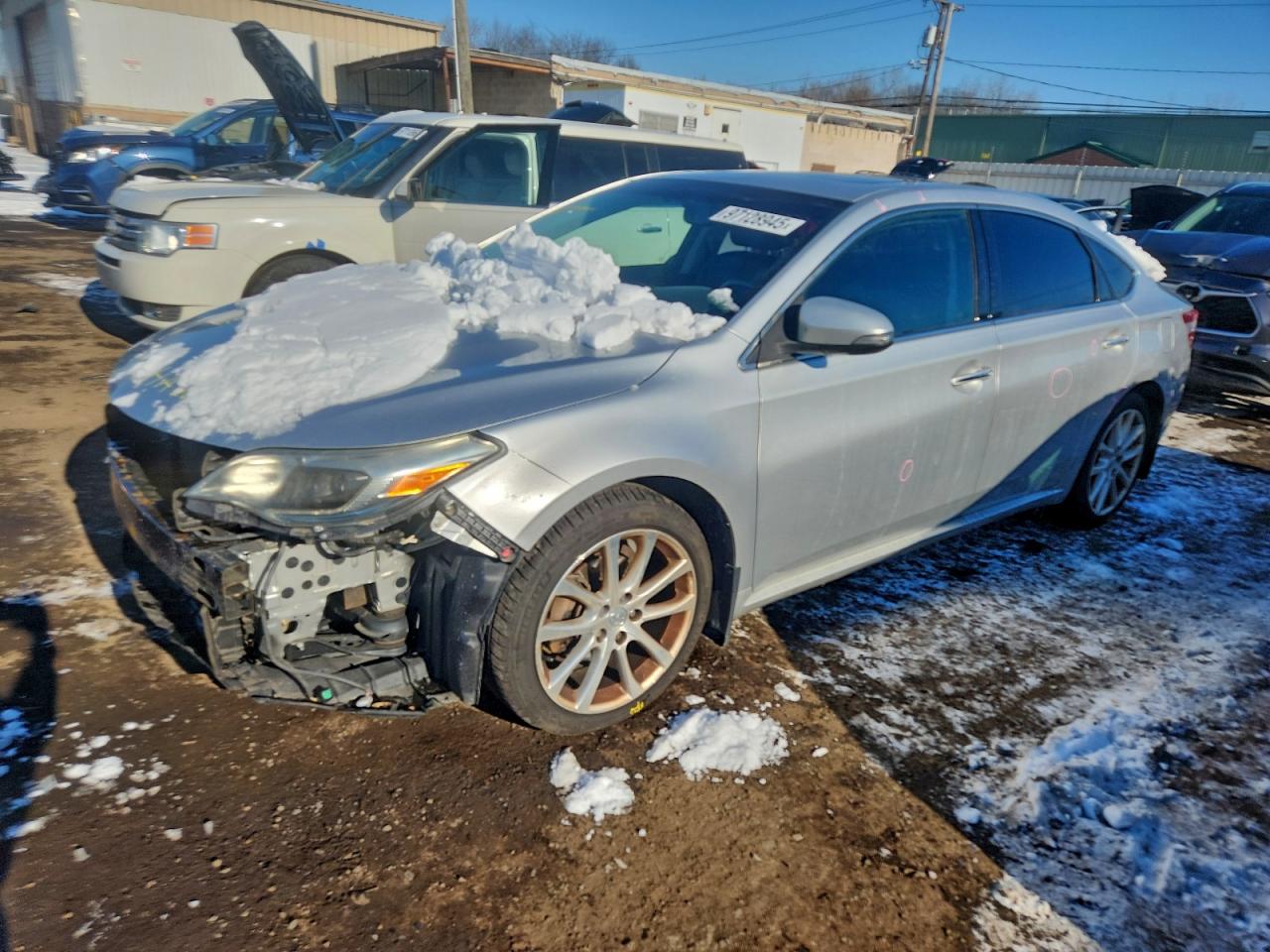 2013 TOYOTA AVALON