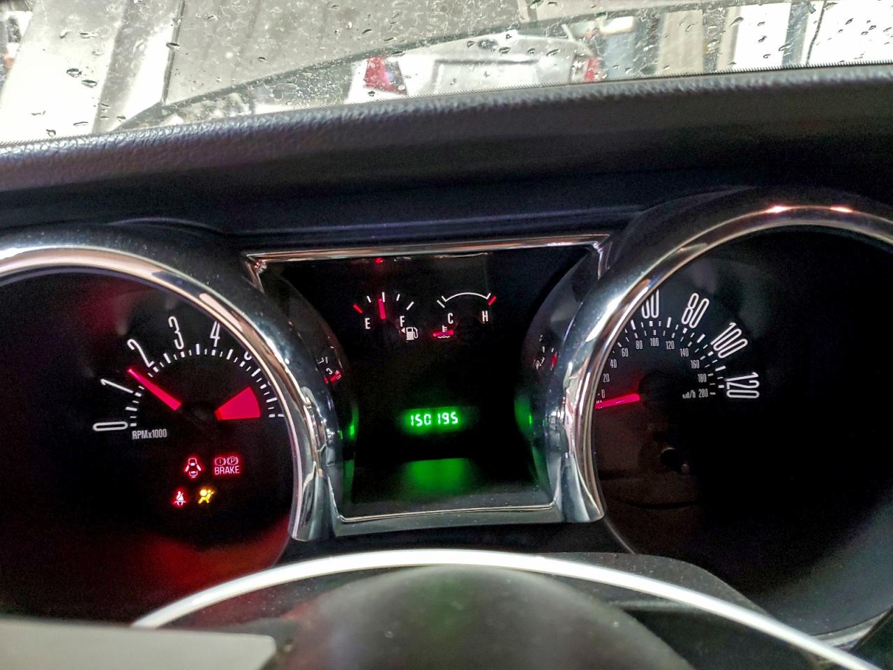 2005 FORD MUSTANG photo 25