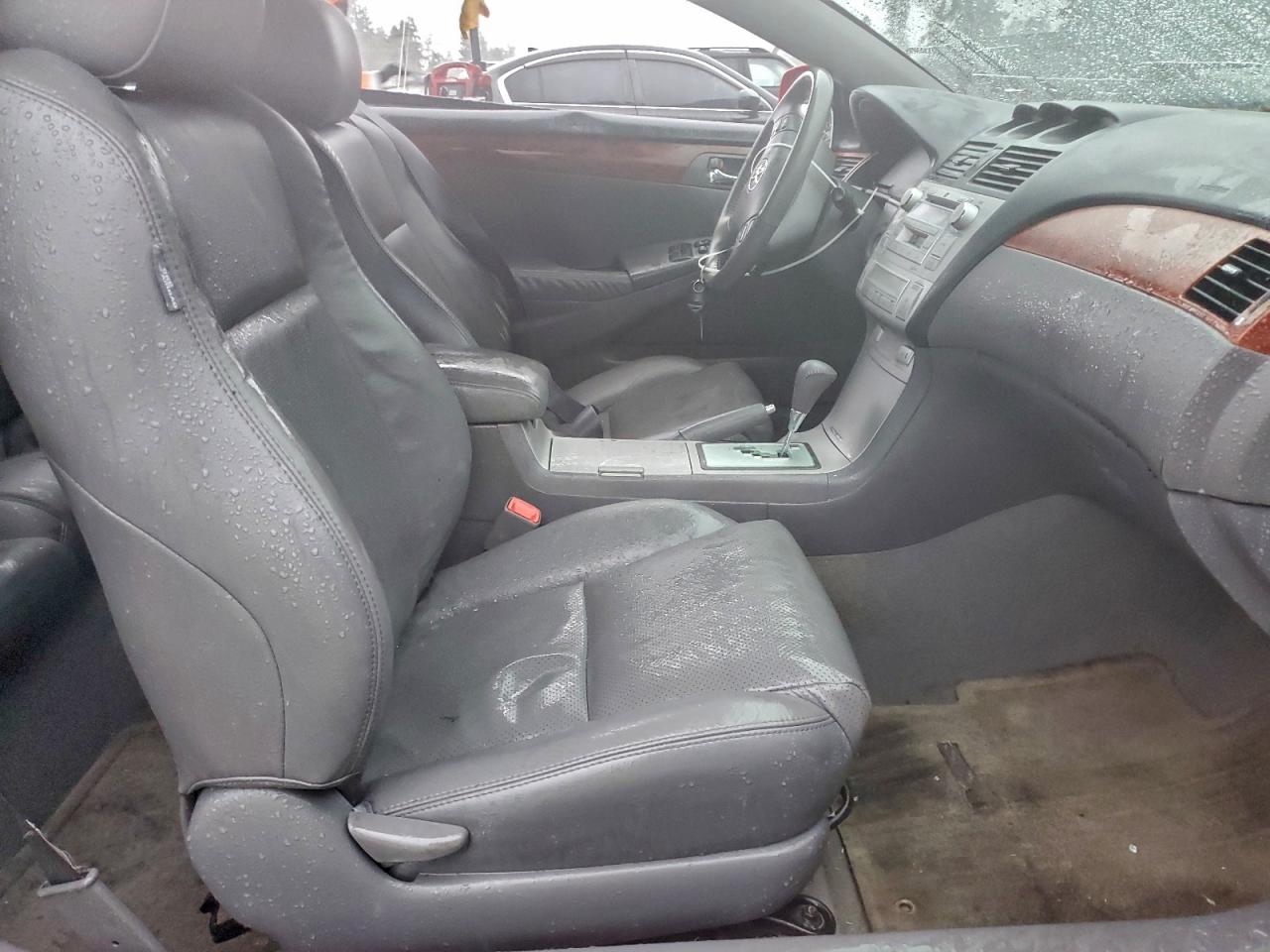 2006 TOYOTA CAMRY SOLARA SE photo 19