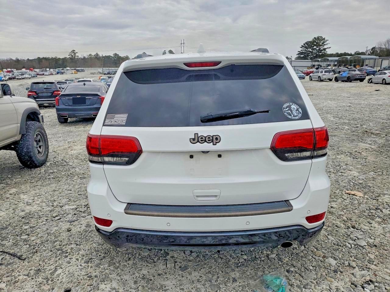 2016 JEEP GRAND CHEROKEE LIMITED photo 6