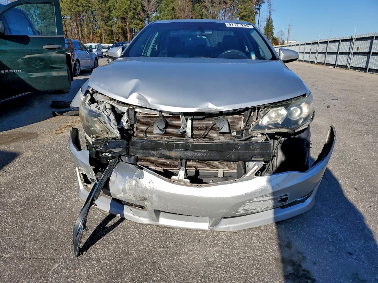 2013 TOYOTA CAMRY L photo 9