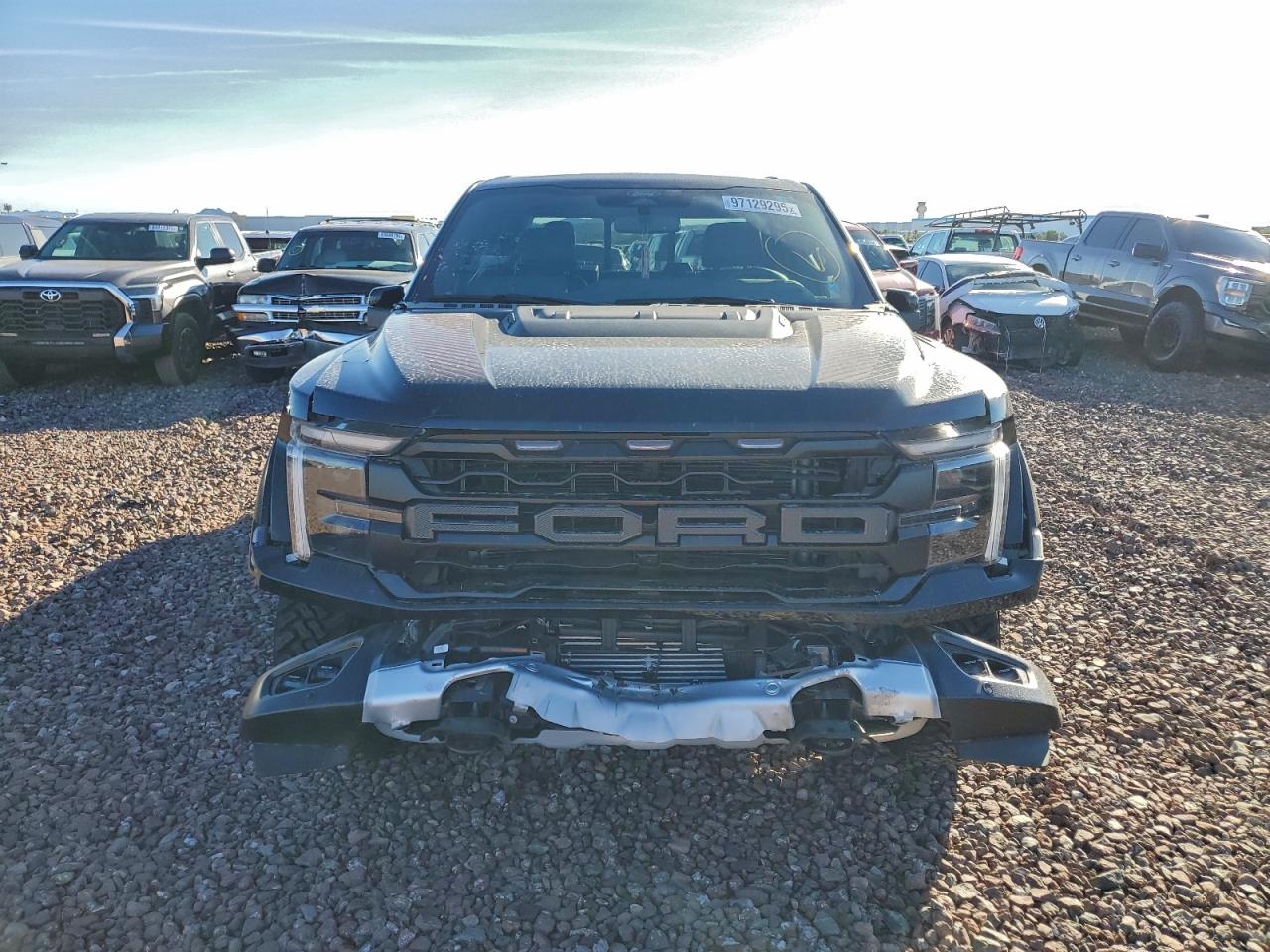 2025 FORD F150 RAPTOR photo 9
