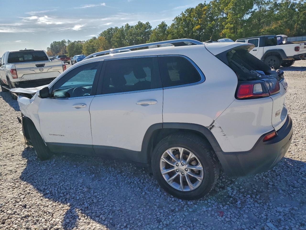 2019 JEEP CHEROKEE LATITUDE photo 2