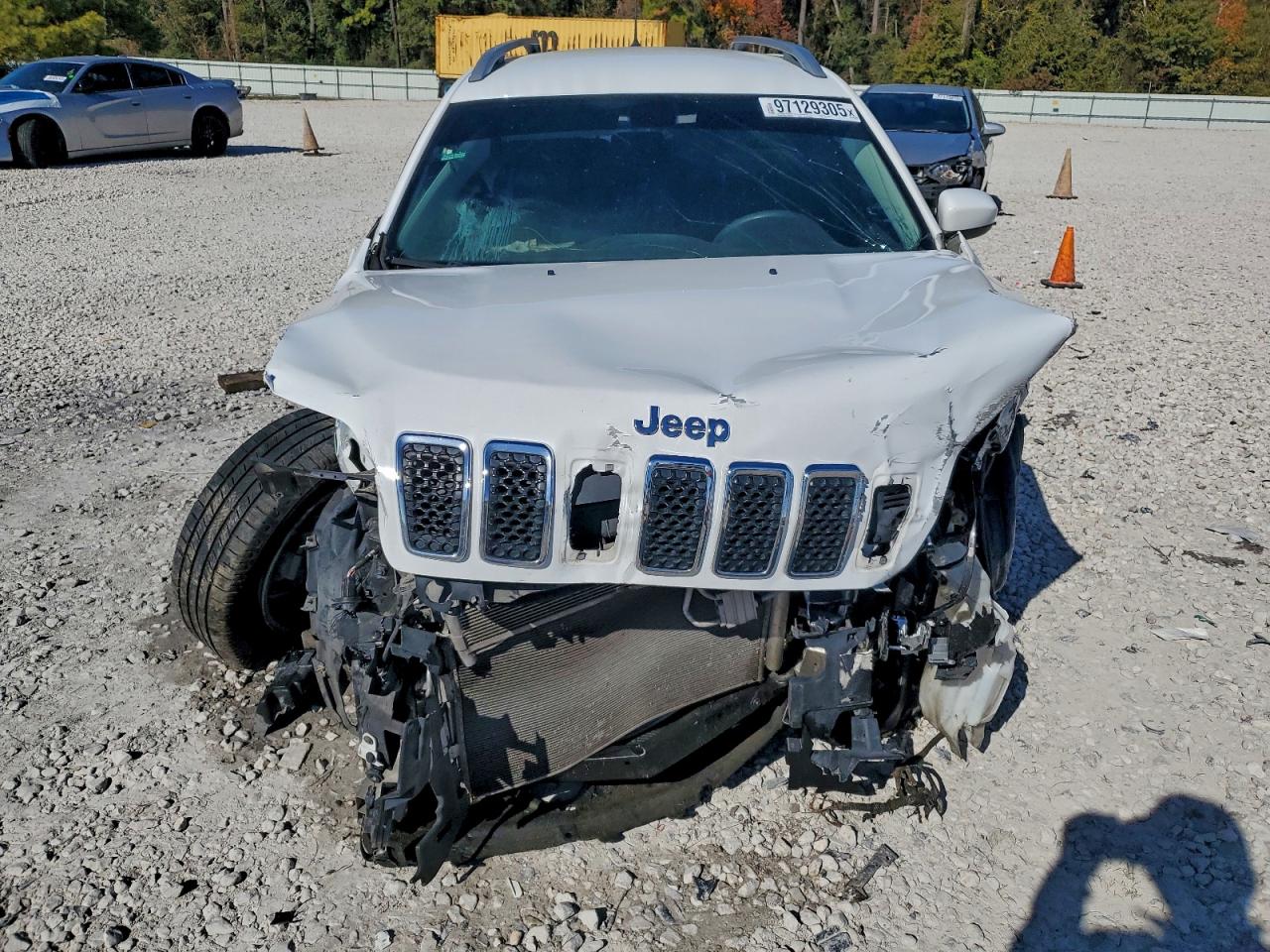 2019 JEEP CHEROKEE LATITUDE photo 5