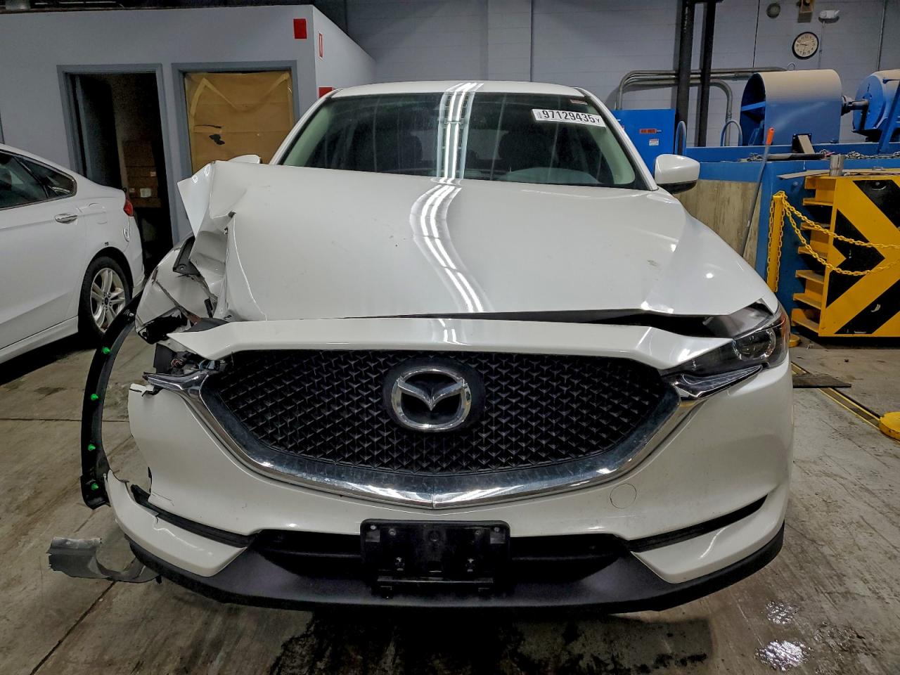 2017 MAZDA CX-5 SPORT photo 5