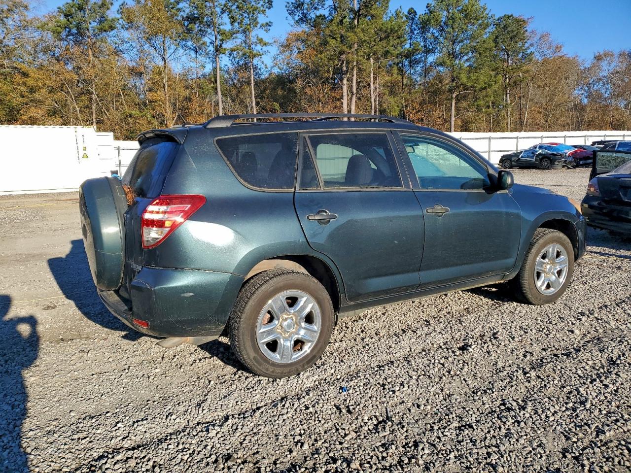 2012 TOYOTA RAV4 photo 3