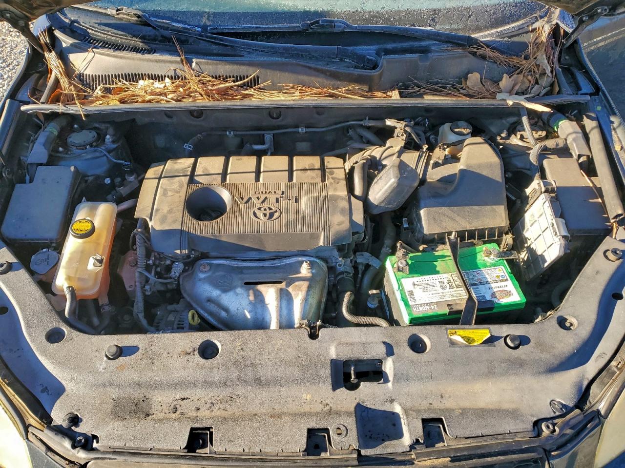 2012 TOYOTA RAV4 photo 12