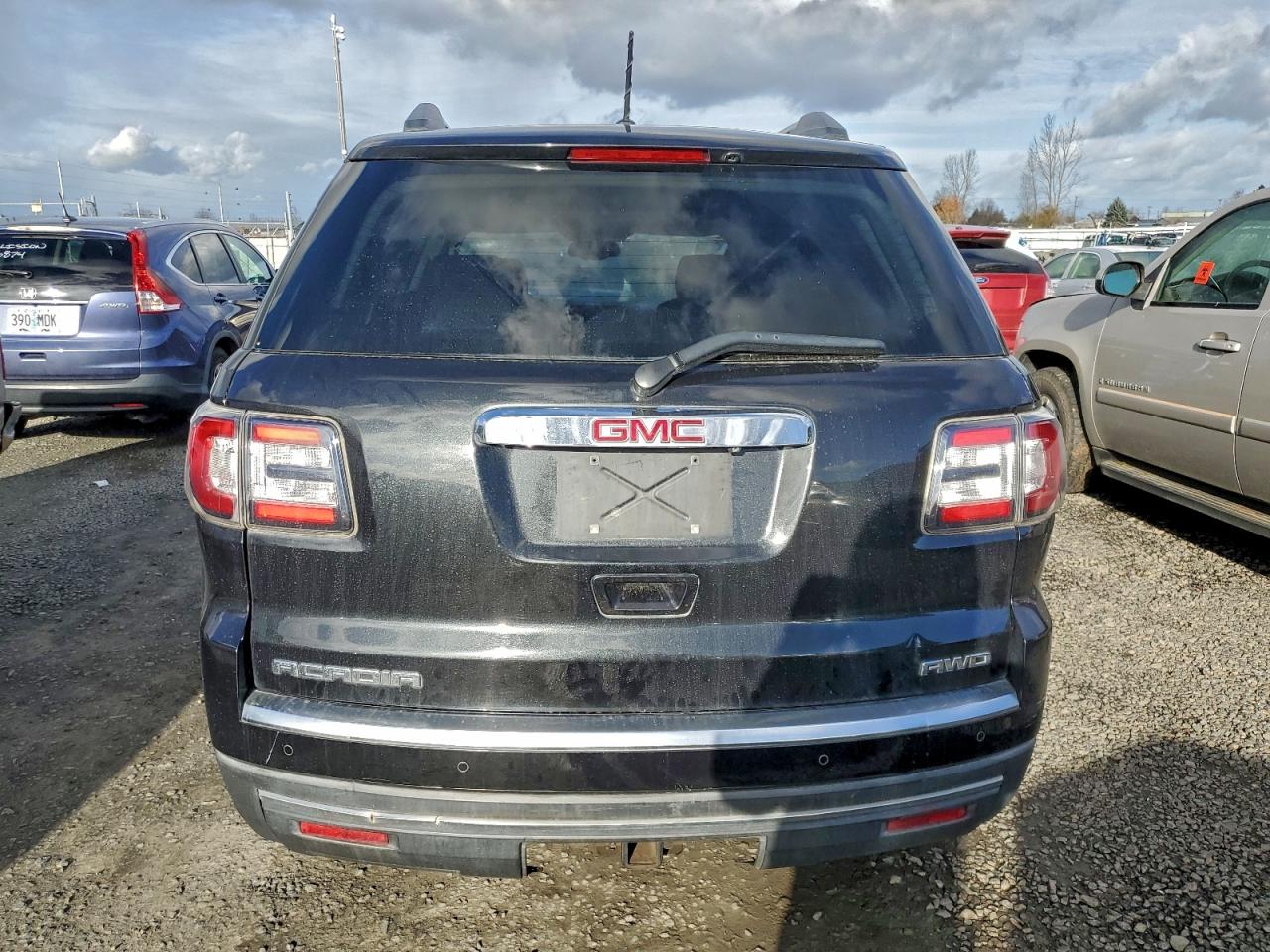2015 GMC ACADIA SLE photo 11