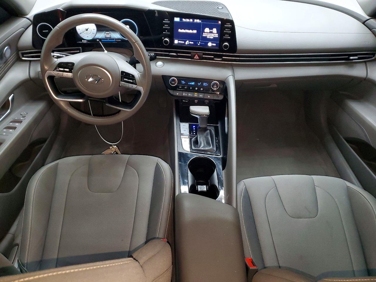 2021 HYUNDAI ELANTRA SEL photo 15
