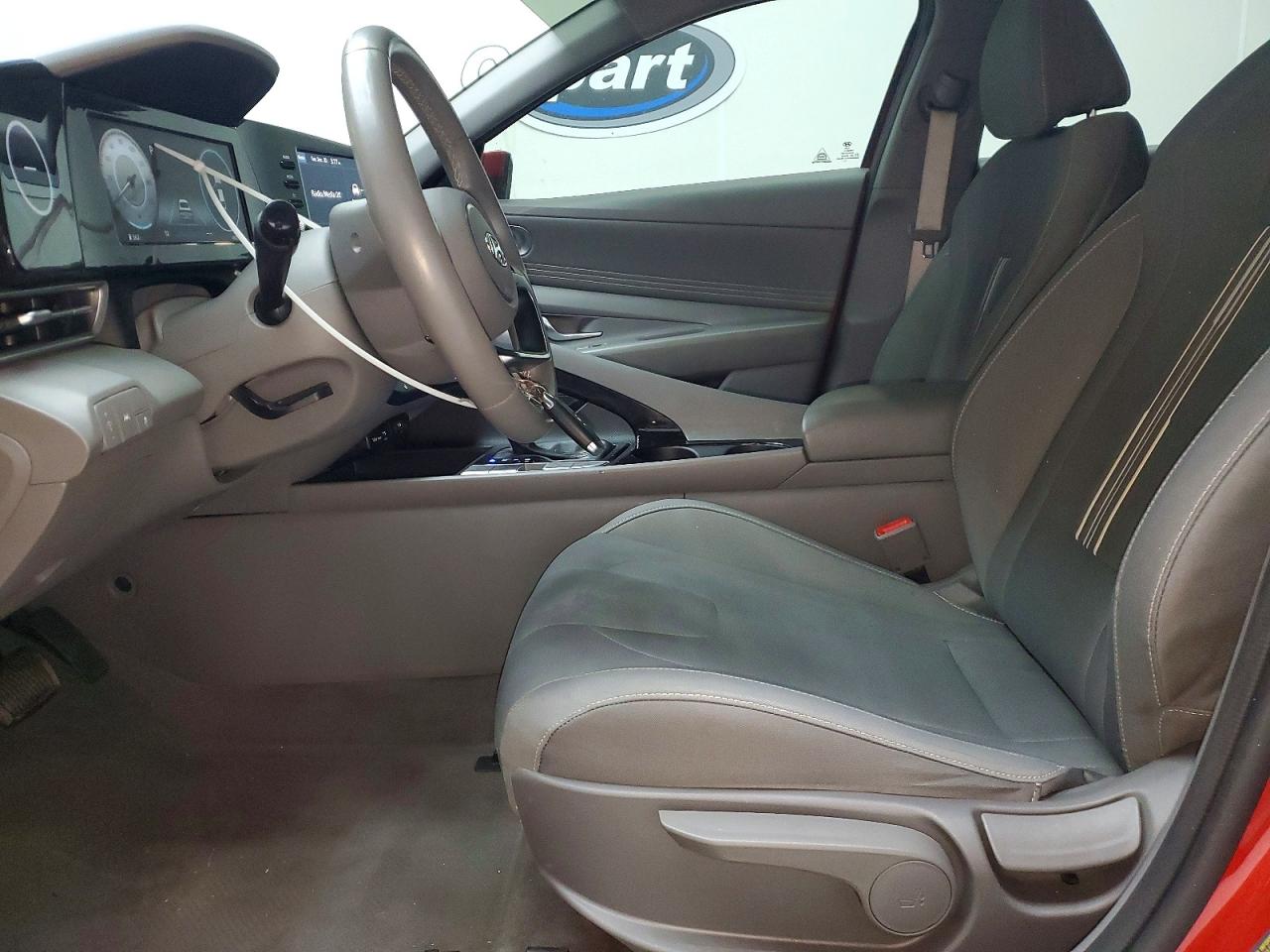 2021 HYUNDAI ELANTRA SEL photo 13