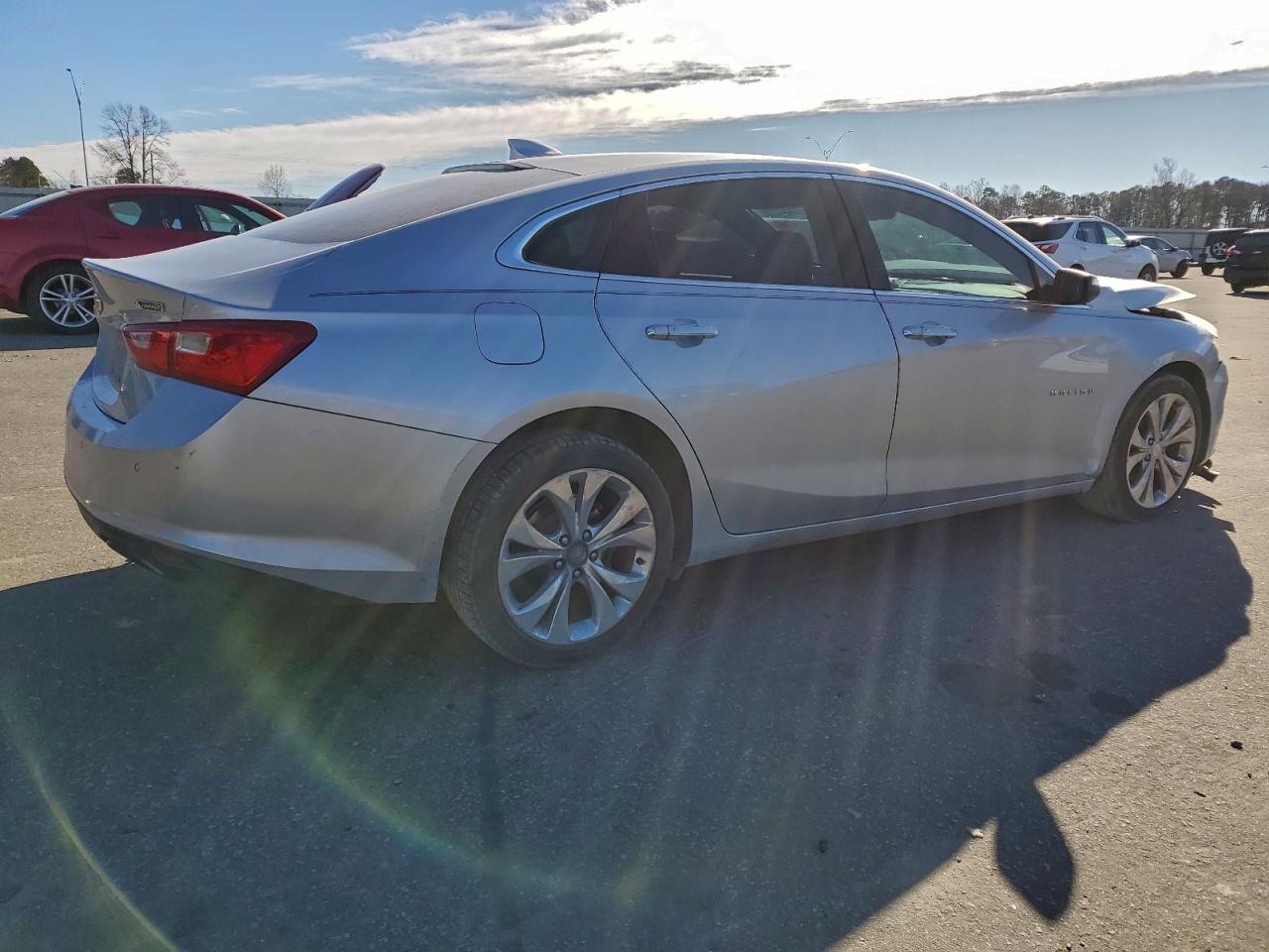 2017 CHEVROLET MALIBU PREMIER photo 5