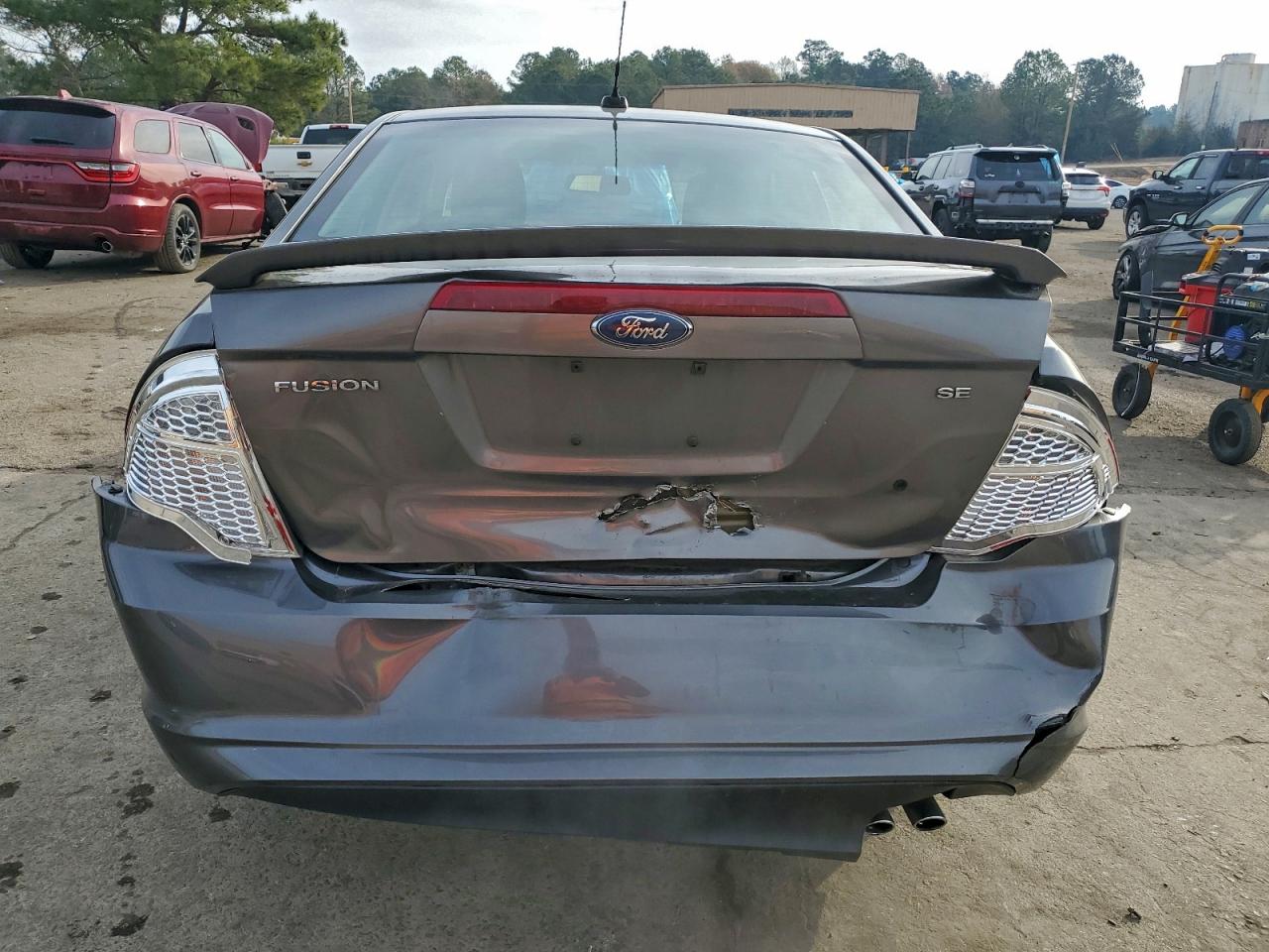 2010 FORD FUSION SE photo 11