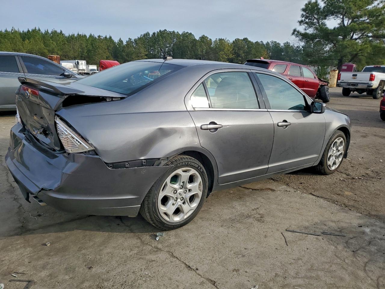 2010 FORD FUSION SE photo 5