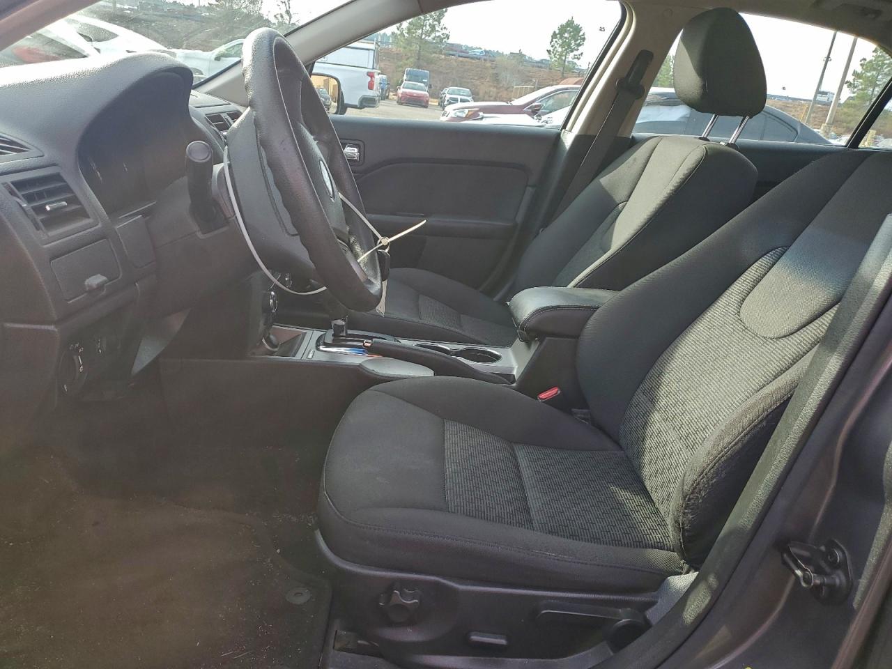 2010 FORD FUSION SE photo 13