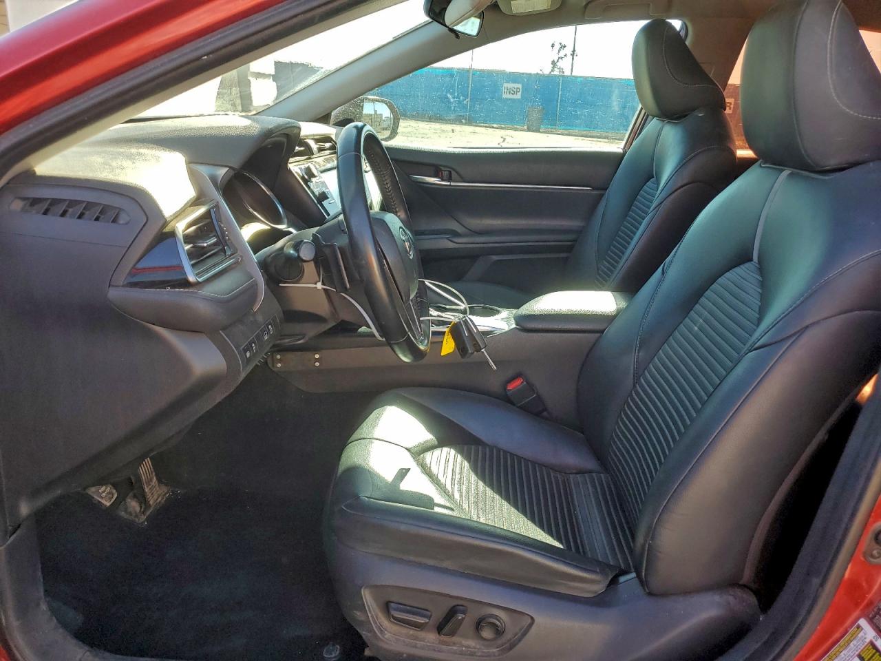 2019 TOYOTA CAMRY L photo 19