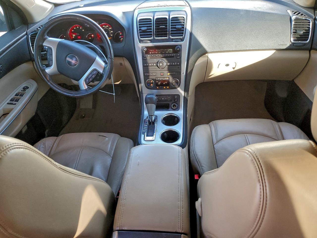 2010 GMC ACADIA SLT-1 photo 8