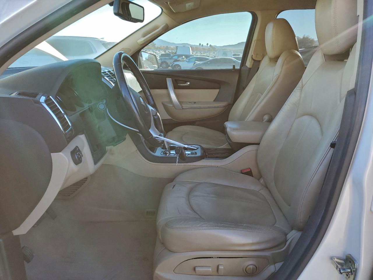 2010 GMC ACADIA SLT-1 photo 7
