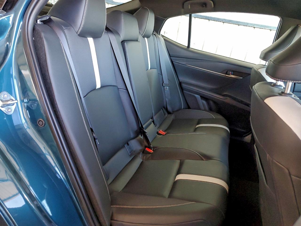 2025 TOYOTA CAMRY XSE photo 21