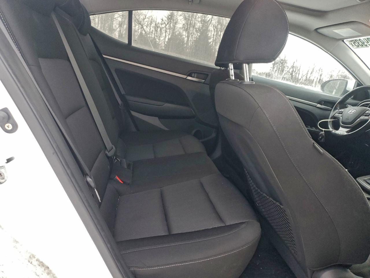 2018 HYUNDAI ELANTRA SEL photo 19