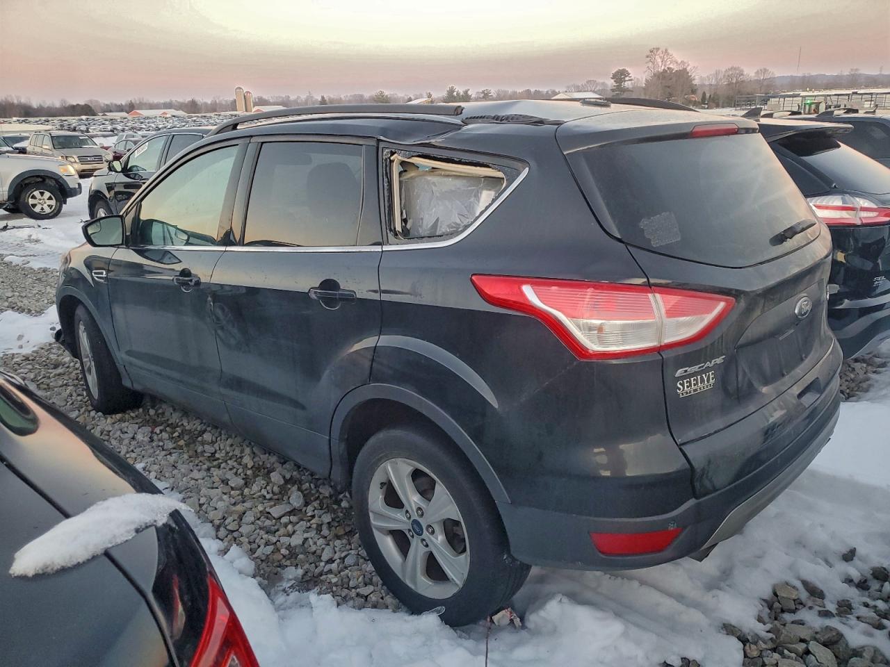 2014 FORD ESCAPE SE photo 2