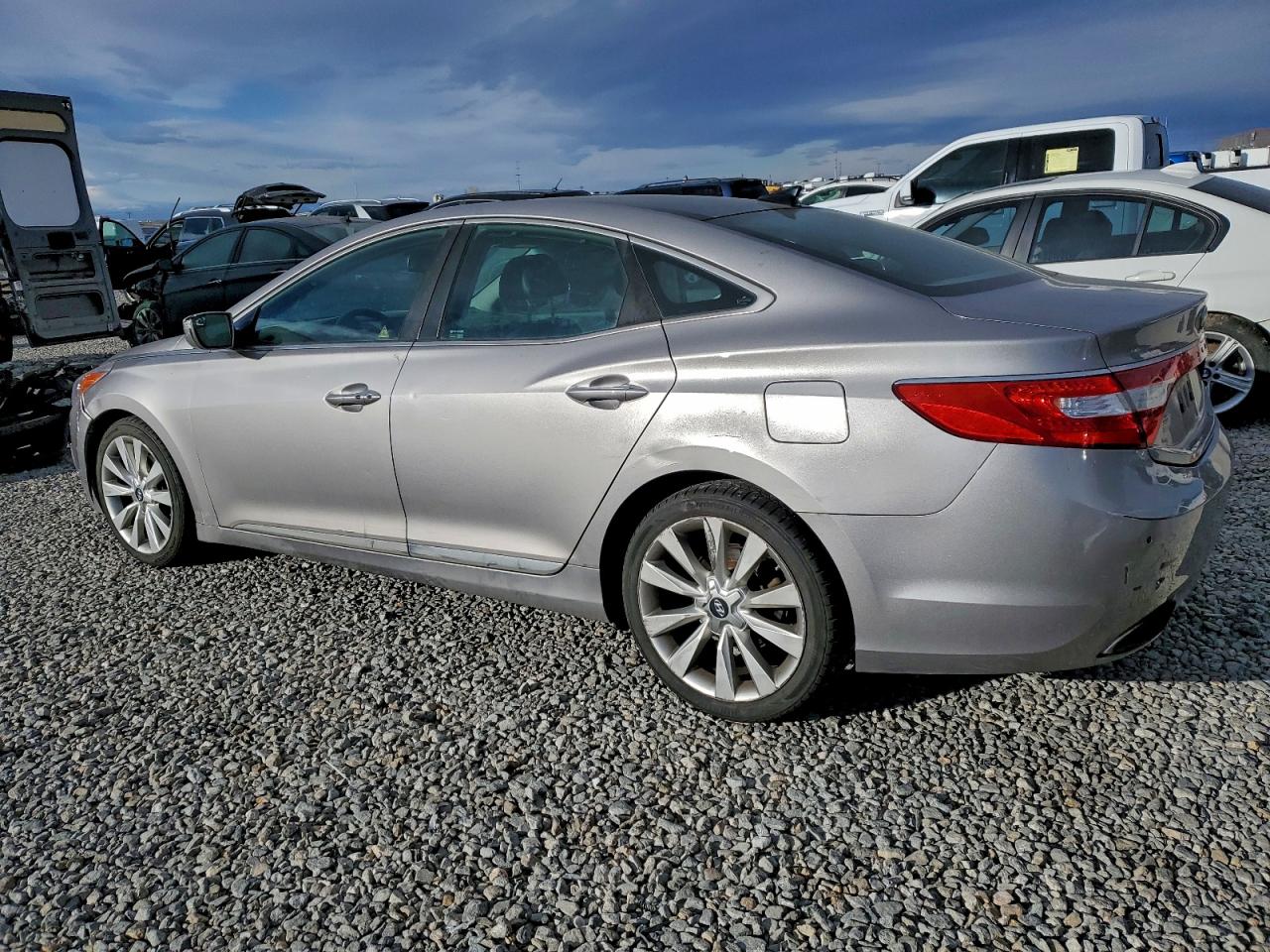 2014 HYUNDAI AZERA GLS photo 2
