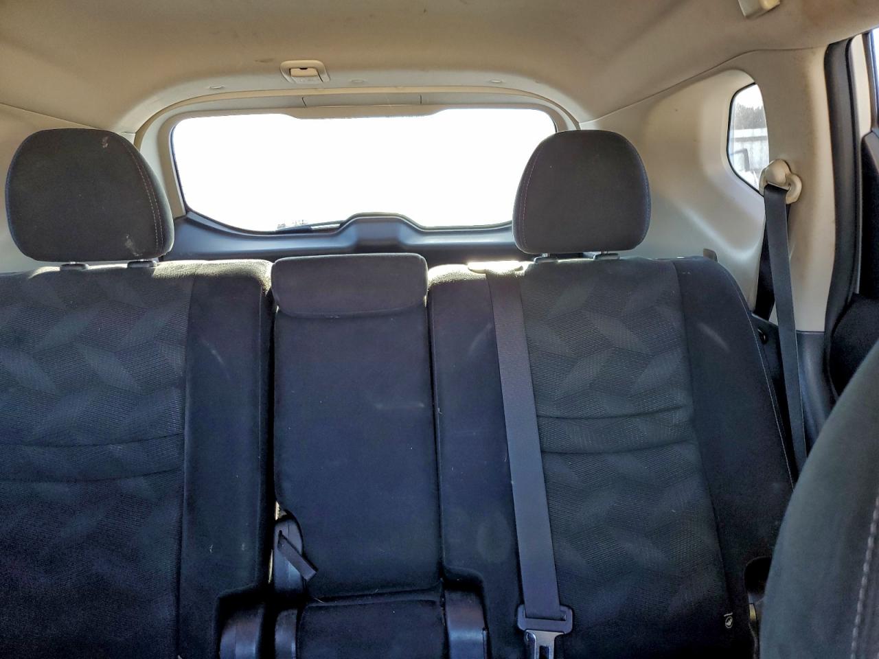 2016 NISSAN ROGUE S photo 10