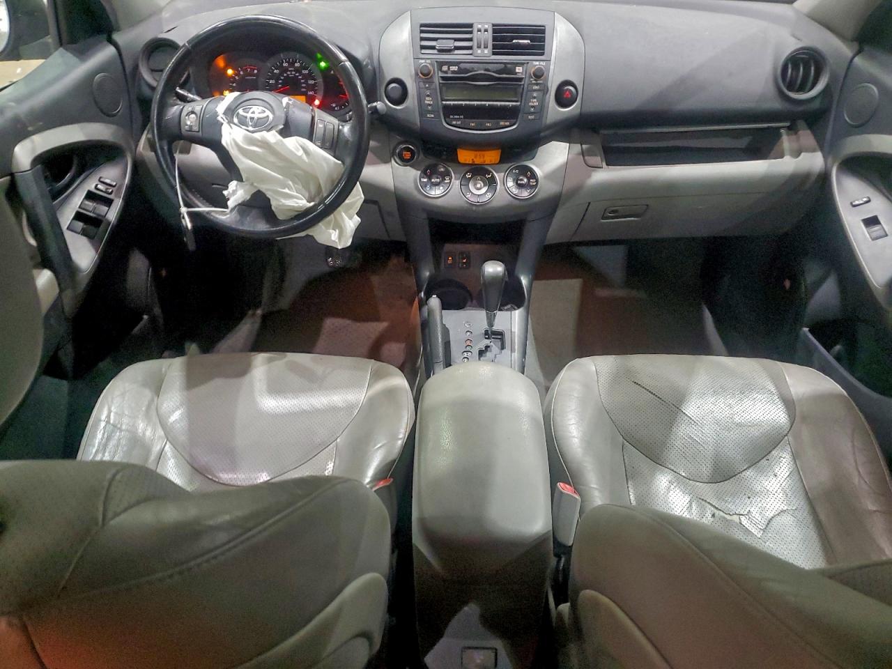 2011 TOYOTA RAV4 LIMITED photo 8