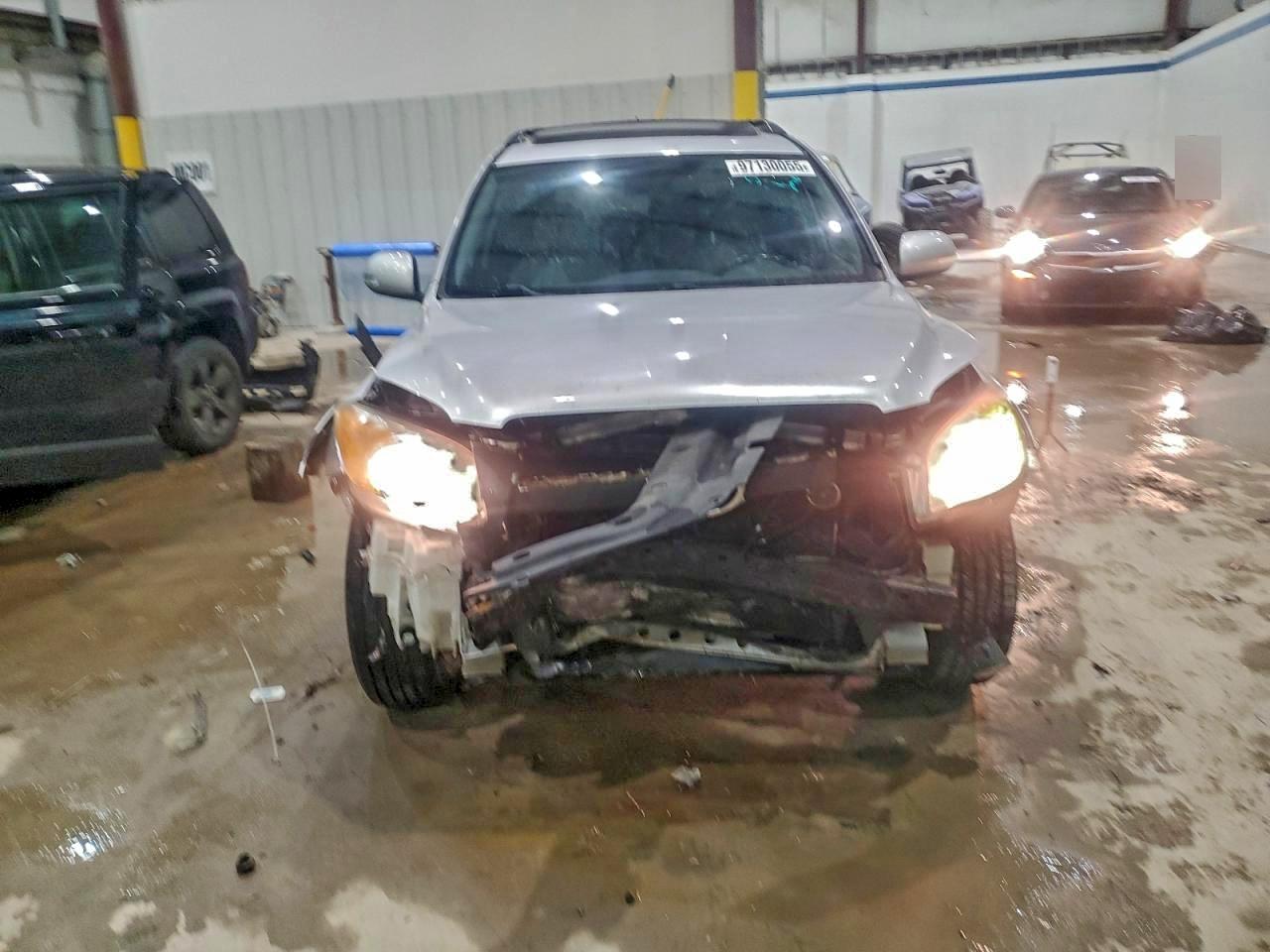 2011 TOYOTA RAV4 LIMITED photo 5