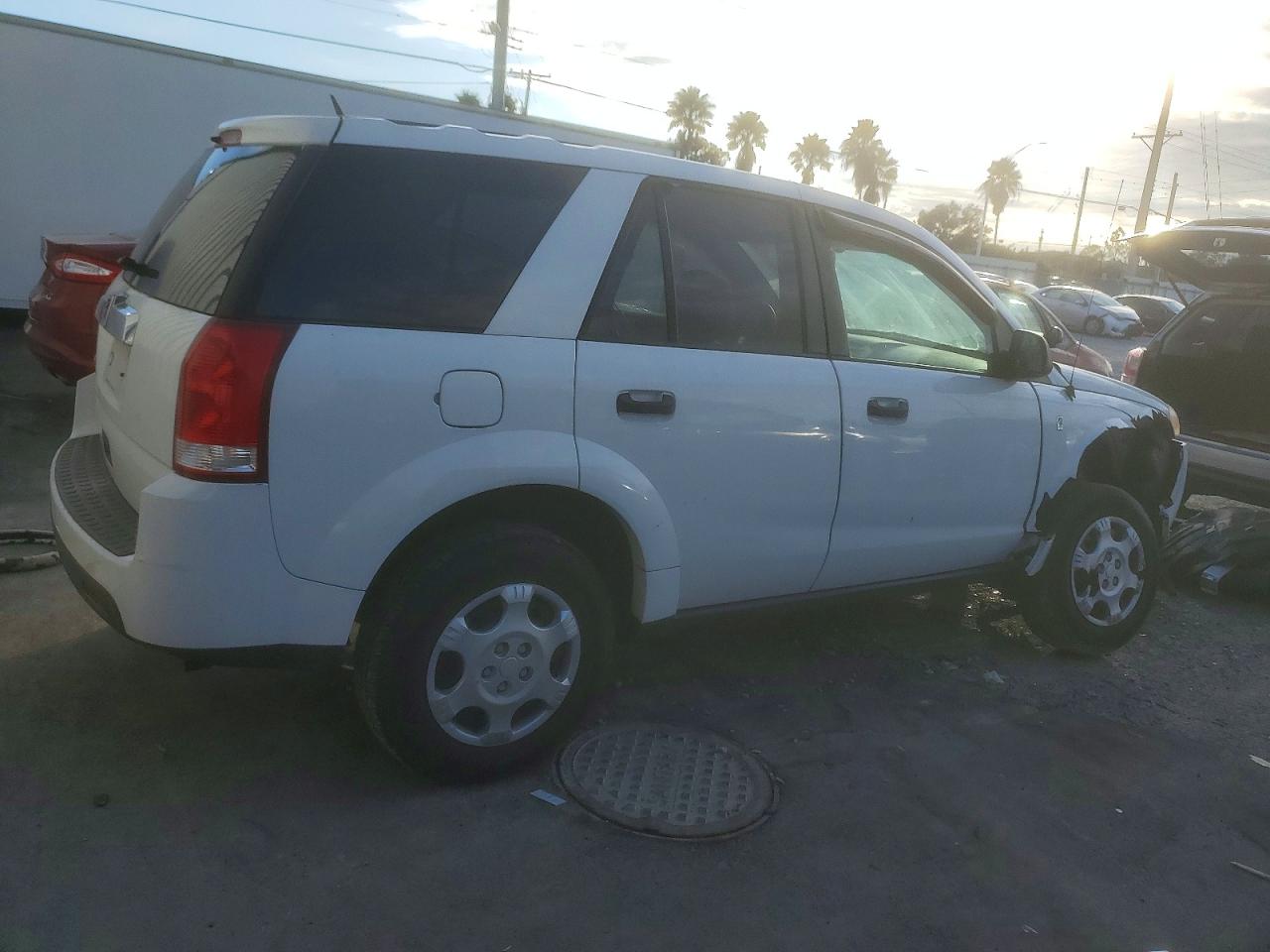 2007 SATURN VUE photo 9