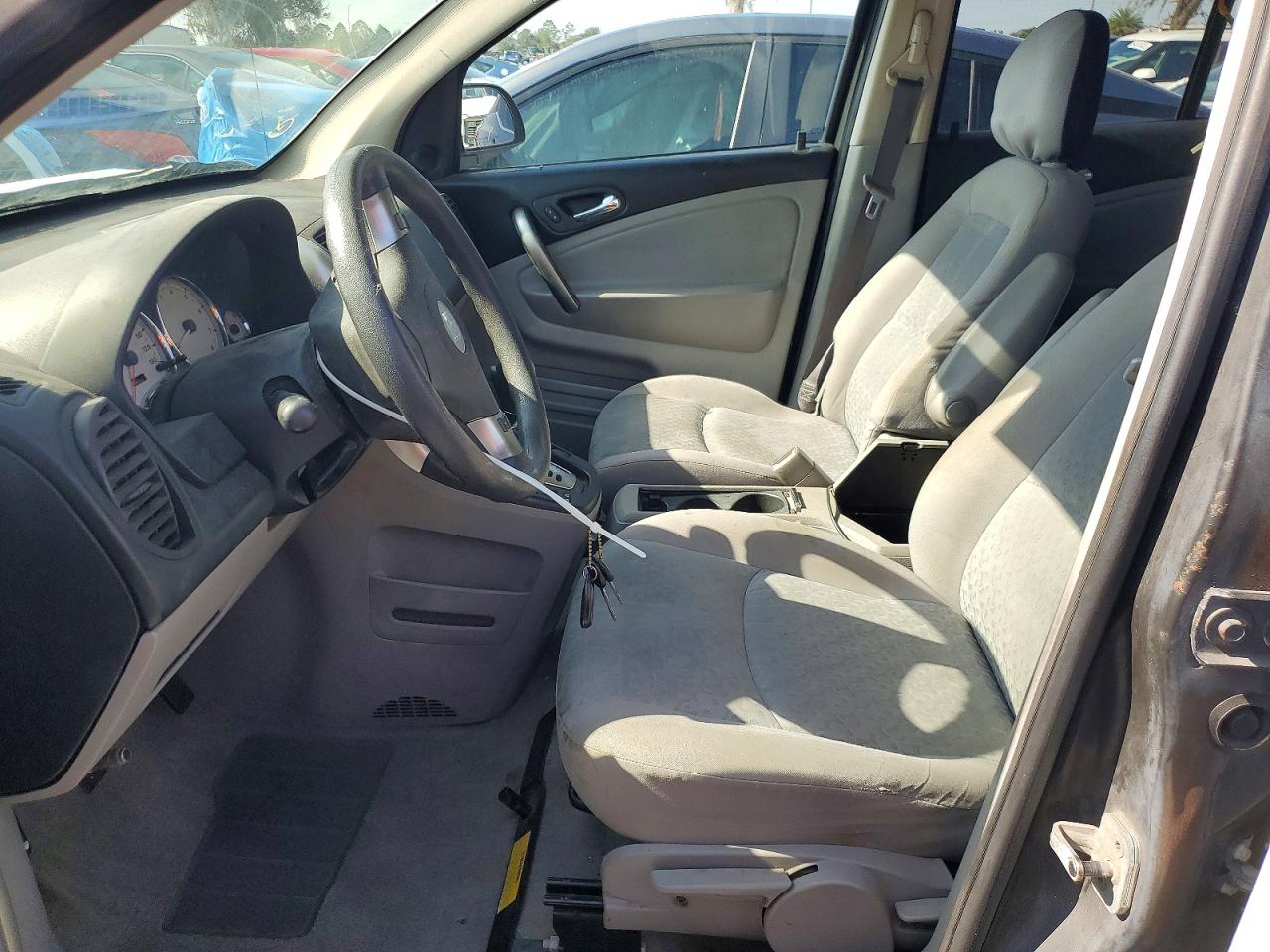 2007 SATURN VUE photo 25