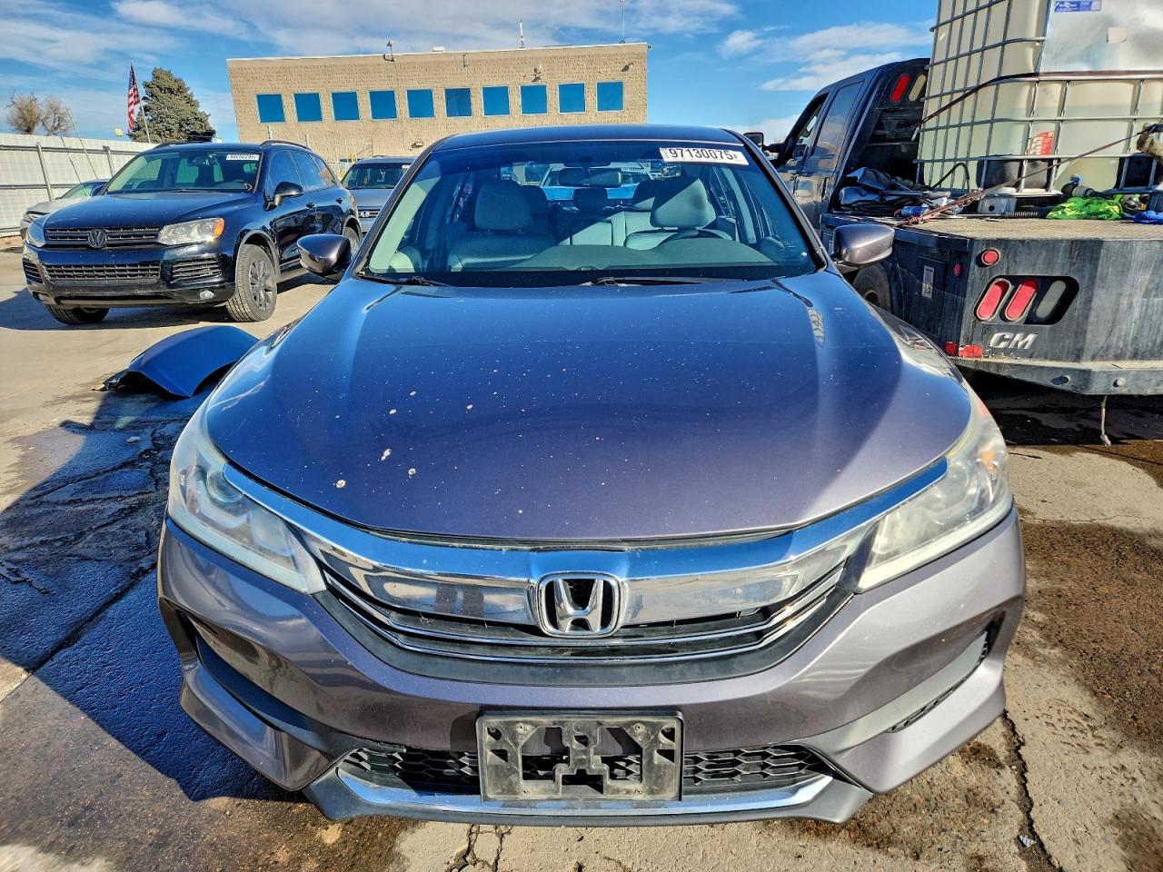 2016 HONDA ACCORD LX photo 5