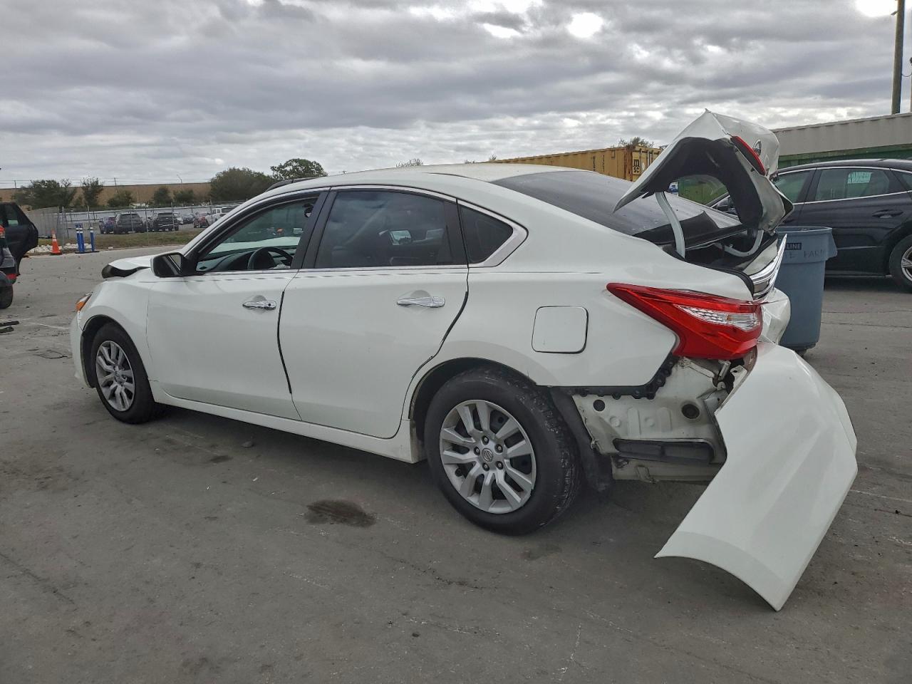 2017 NISSAN ALTIMA 2.5 S photo 2