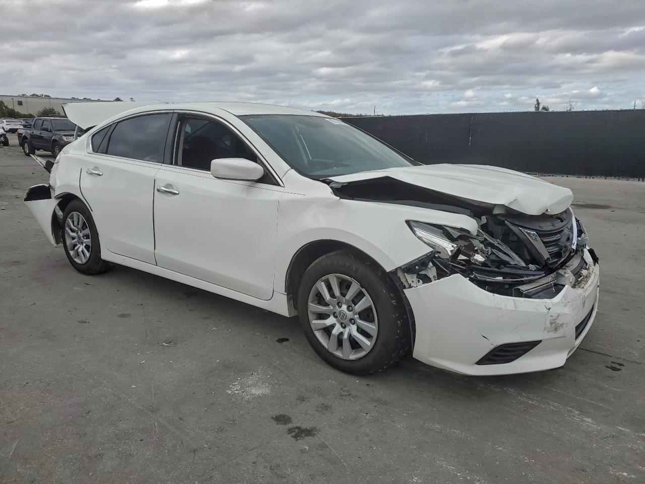 2017 NISSAN ALTIMA 2.5 S photo 4