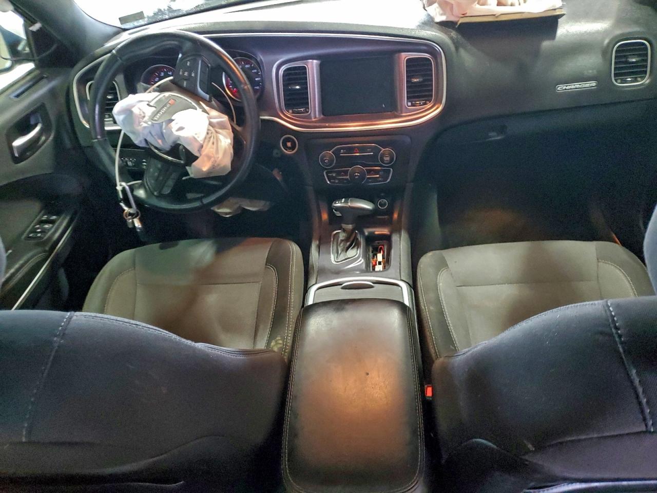 2015 DODGE CHARGER SE photo 8