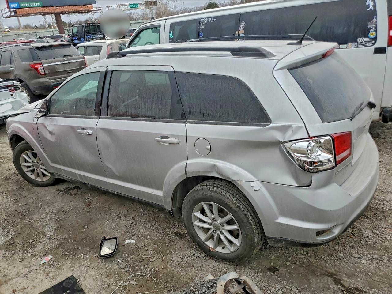2014 DODGE JOURNEY SXT photo 2