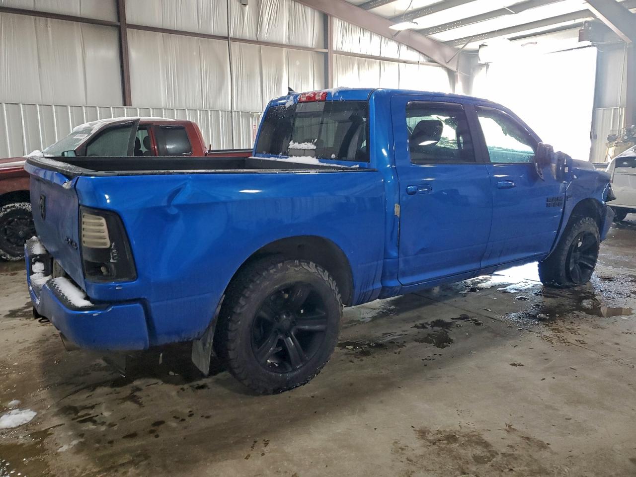 2018 RAM 1500 SPORT photo 3