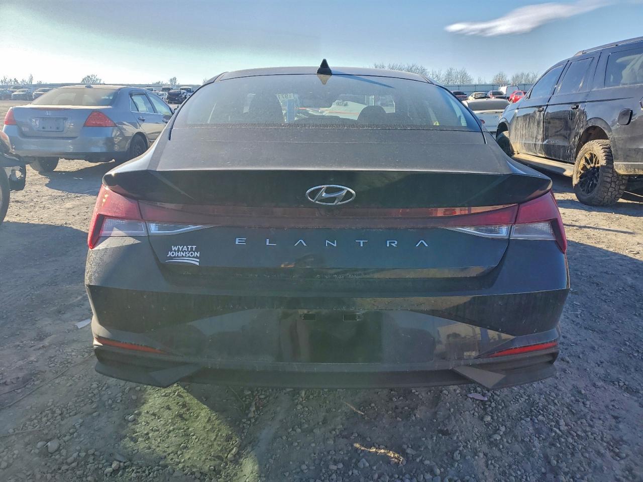 2023 HYUNDAI ELANTRA SEL photo 6