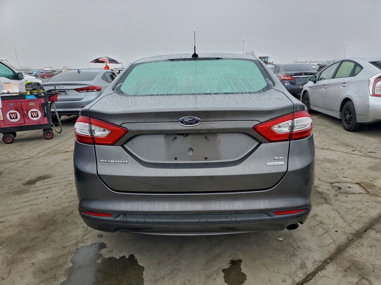 2014 FORD FUSION SE photo 16