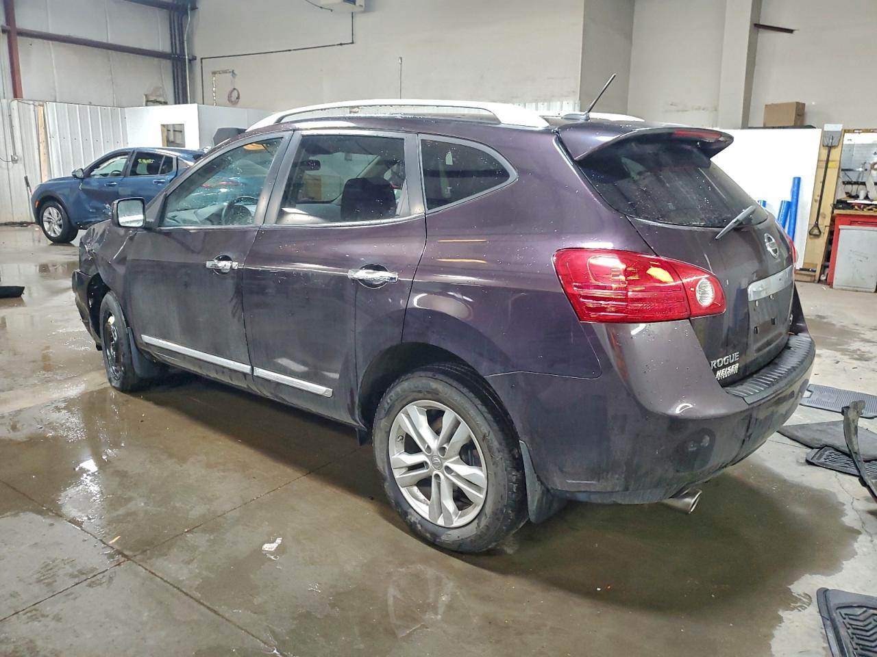 2013 NISSAN ROGUE S photo 3
