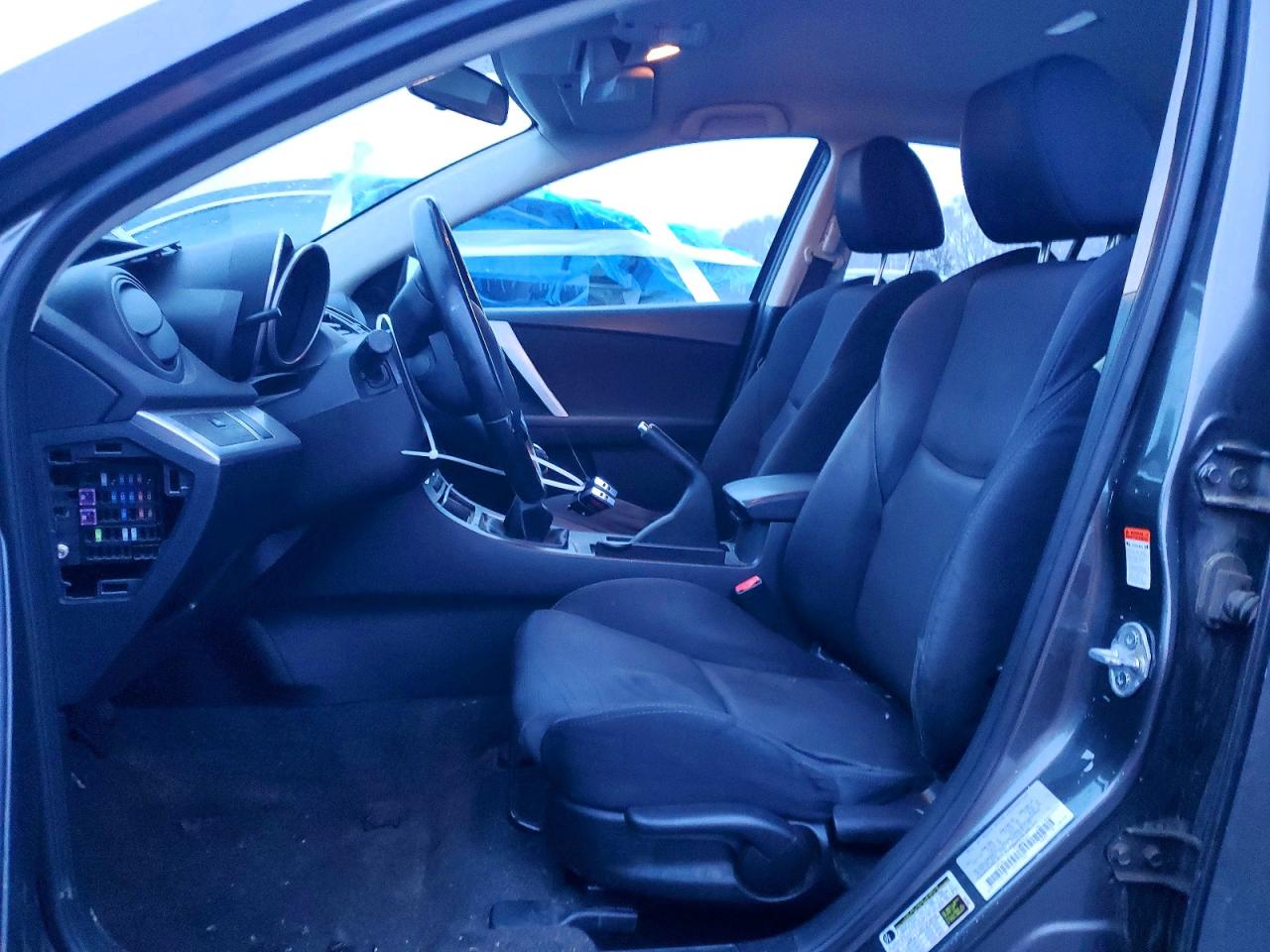 2010 MAZDA 3 S photo 7