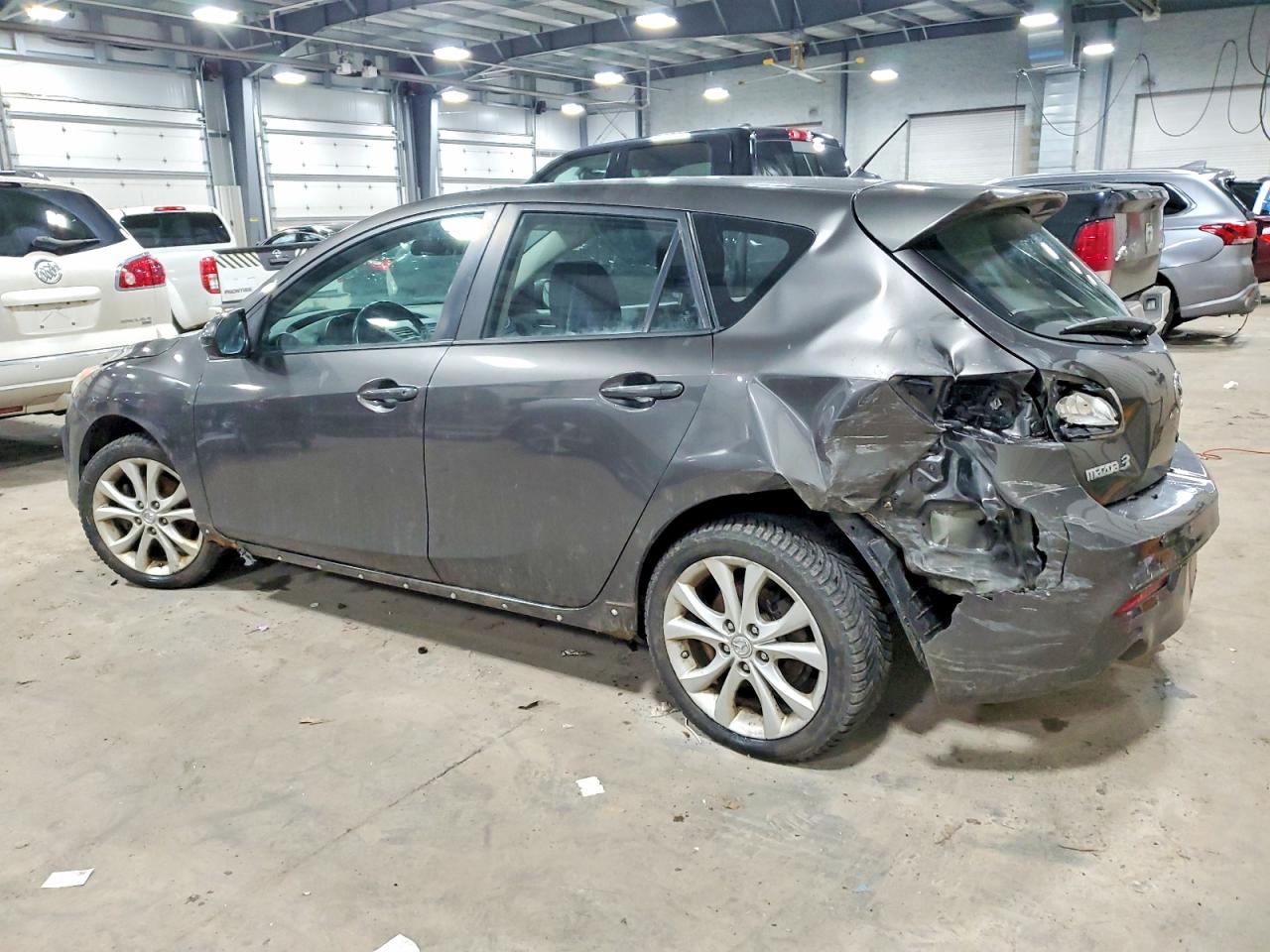 2010 MAZDA 3 S photo 2