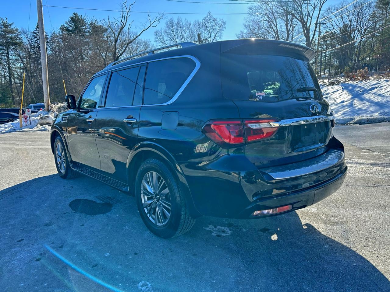 2018 INFINITI QX80 BASE photo 2