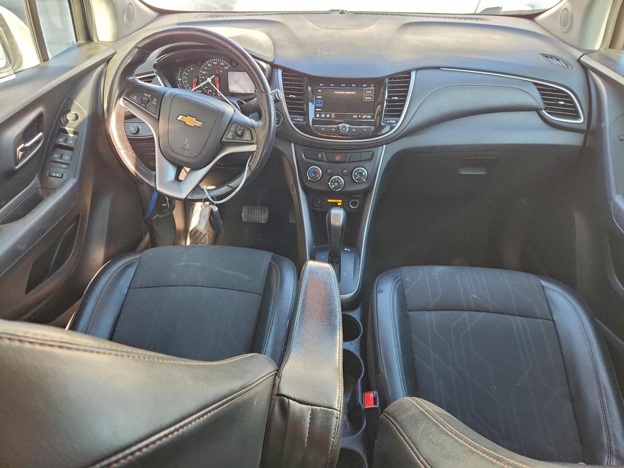 2020 CHEVROLET TRAX 1LT photo 8