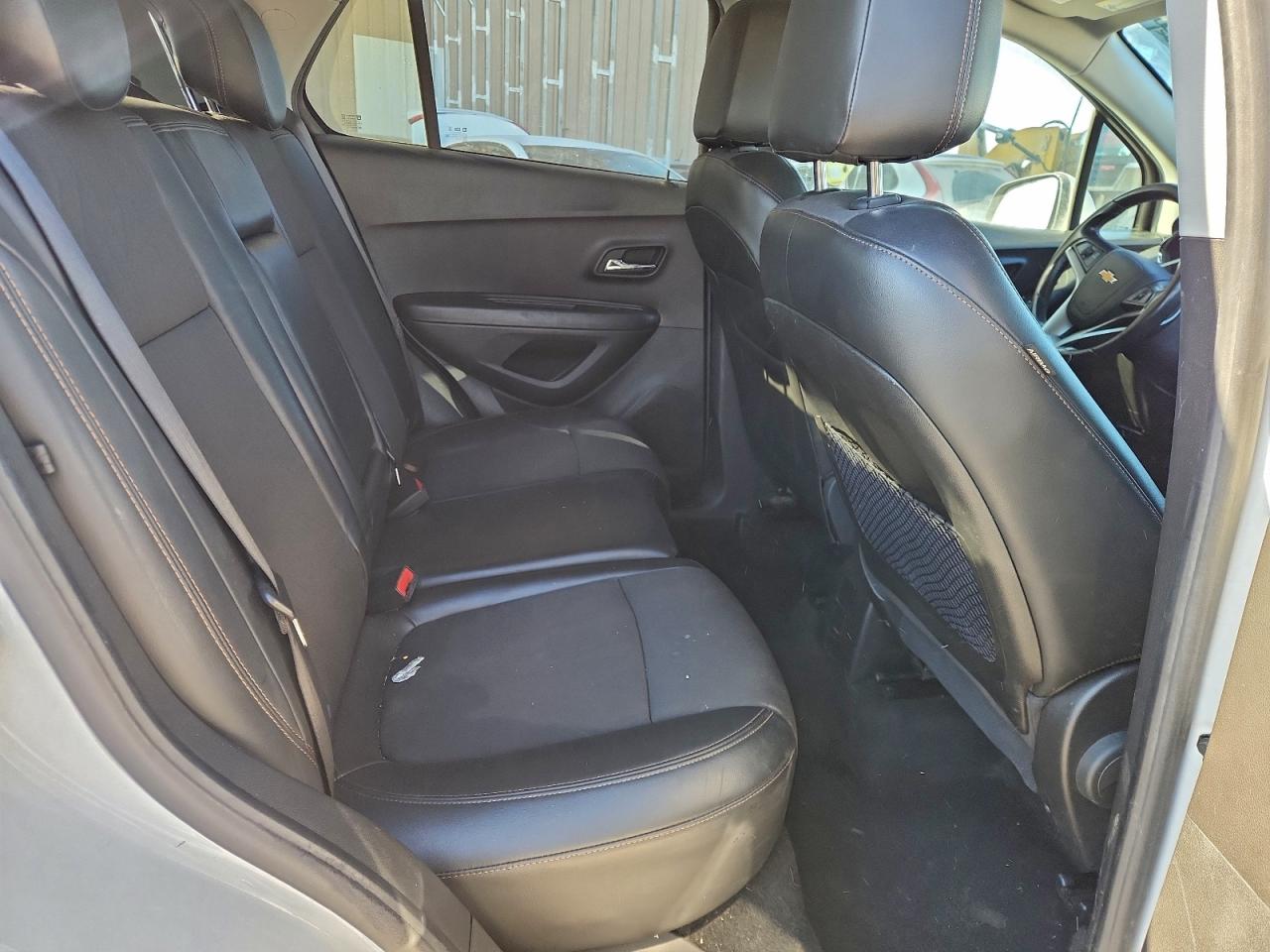 2020 CHEVROLET TRAX 1LT photo 10