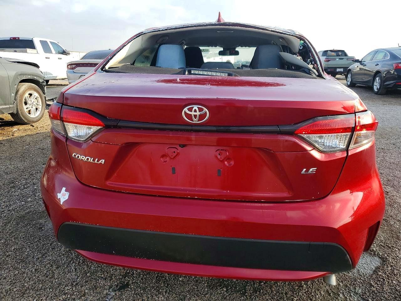 2022 TOYOTA COROLLA LE photo 6
