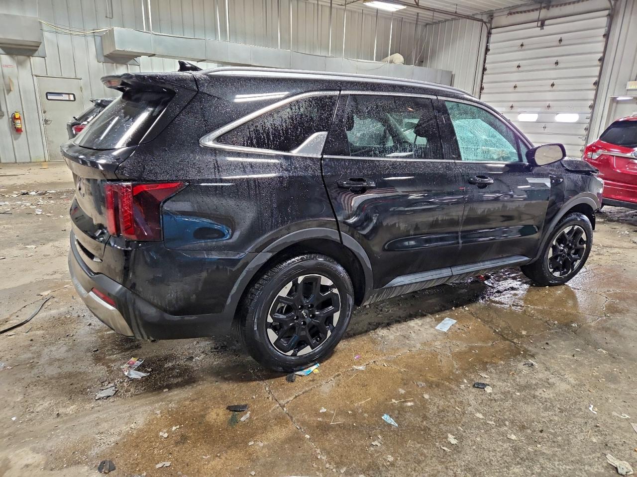 2024 KIA SORENTO S photo 3